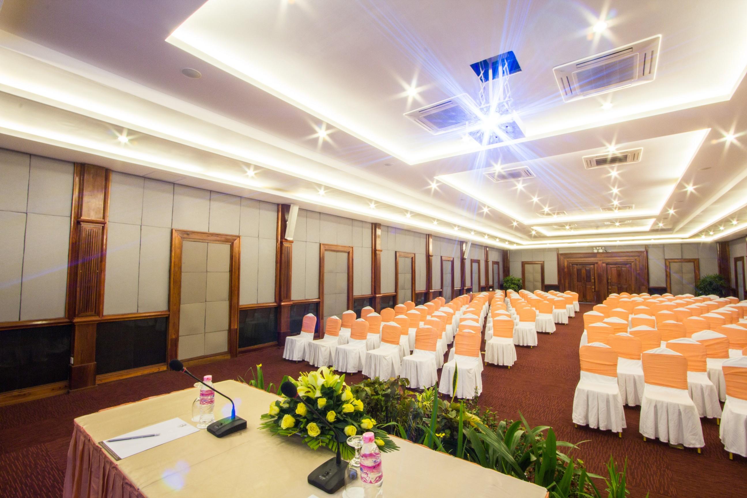 סיאם ריפ Royal Empire Hotel מראה חיצוני תמונה